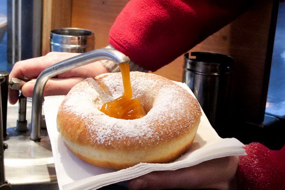 Christkindlmarkt Linz Krapfenhütte