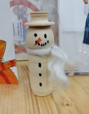 gedrechselter Schneemann